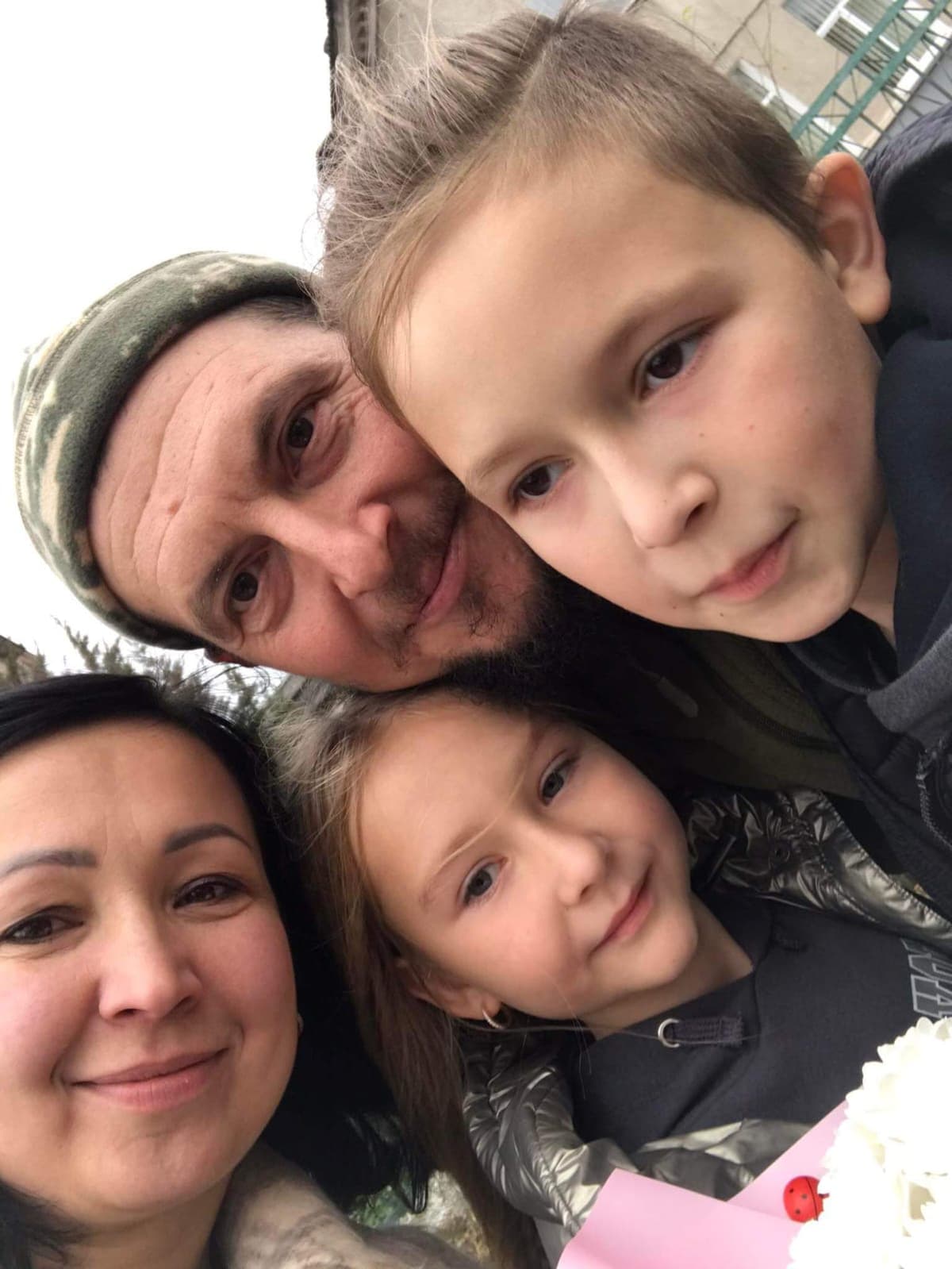 Герой України, родом із Шептицького, про те, що давало сили вижити, хто з нардепів загинув у ДТП у Сокільниках та відключення світла на нині. Ключове за 25 січня