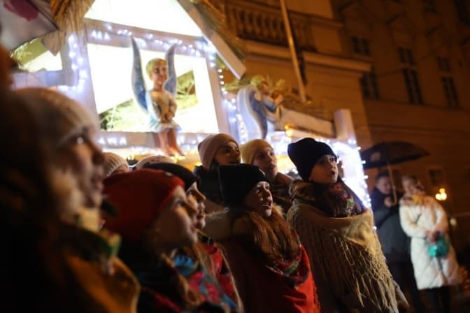 У Львові встановили різдвяну шопку