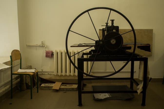 Нецифрові технології. Фоторепортаж із графічної майстерні Академії друкарства