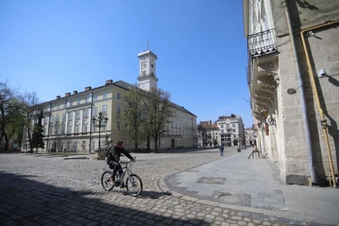 Чи проходить партія Зеленського до Львівської міської та обласної рад