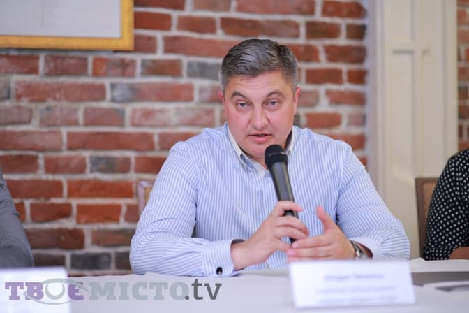 Головний медик Львівської області пішов з посади