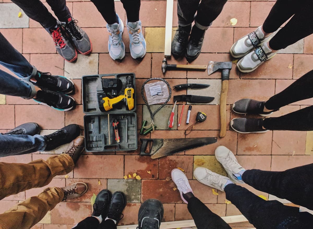 Захищати не лише на передовій. Як із маленьких справ будується захист країни