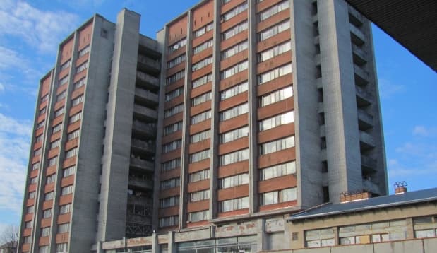 В Україні дозволять приватизувати житло в гуртожитках
