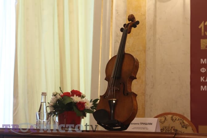 Сьогодні у Львові залунає оригінальна скрипка Моцарта
