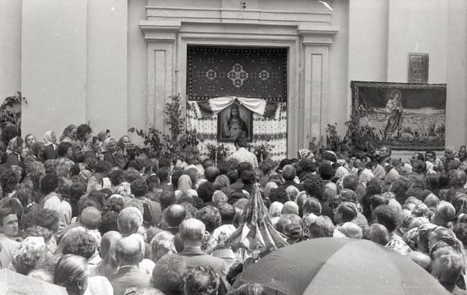 У Львові відзначають 30-ліття виходу УГКЦ з підпілля. Раритетні фото