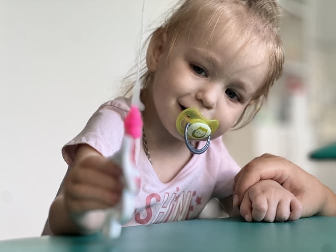 Львівські лікарі врятували ніжки 2-річної дитини від ампутації після важкого опіку