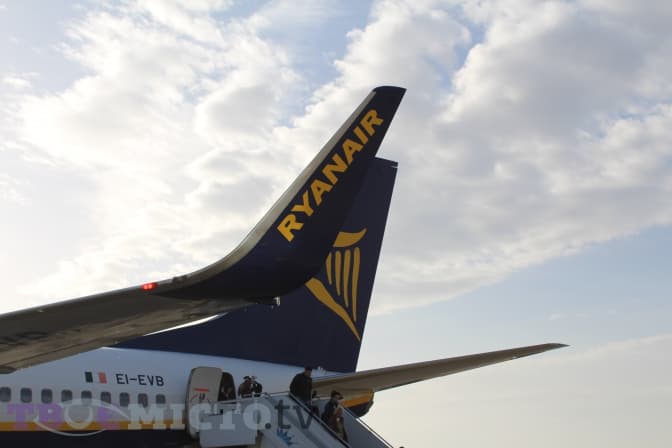 У Ryanair тимчасово не працюватиме сайт та мобільний додаток