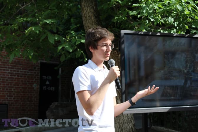 Львівський студент-винахідник запатентував пристрій, який допоможе незрячим