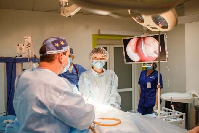 У нас діти не плачуть. Як у Львові малюкам роблять складні операції