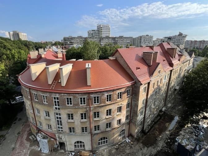 Росія зруйнувала понад 300 будівель у Львові