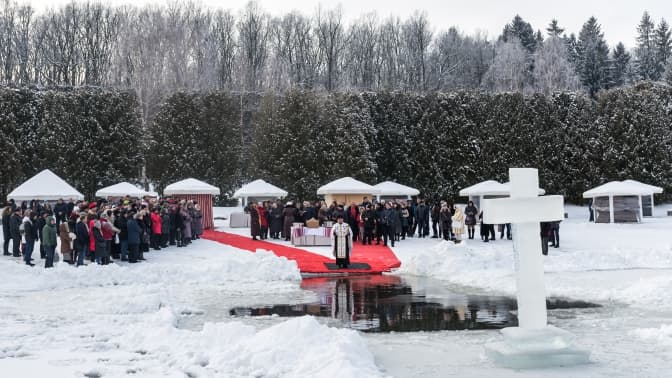 В ополонку на Водохреща. Поради для тих, хто пірнає