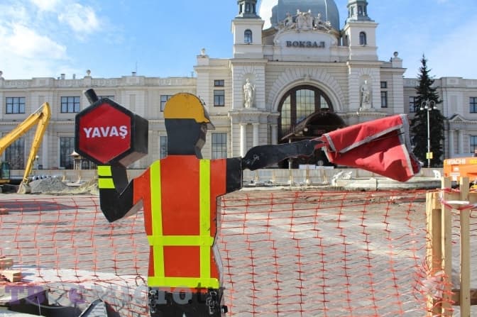 У неділю на ніч закриють прямий проїзд до Залізничного вокзалу