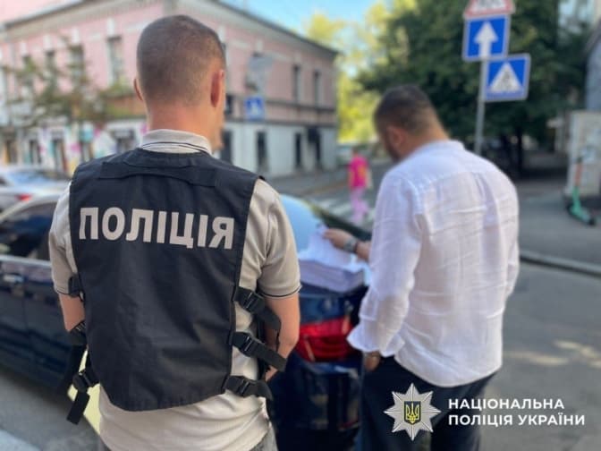 У Києві директор комунального підприємства отримав підозру у завищенні вартості ремонту дороги