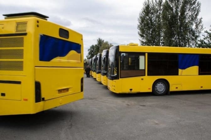 У Києві замість деяких тролейбусів тимчасово курсуватимуть автобуси