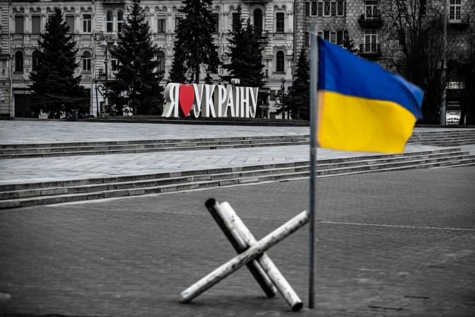 Вночі в Києві працювала ППО, у області є пошкоджені об'єкти