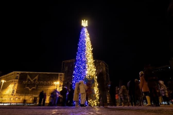 Рада оборони Києва дозволила. Кличко розповів, коли встановлять ялинку на Софійській площі