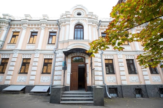 Верховний Суд заборонив забудову біля Музею видатних діячів на Жилянській