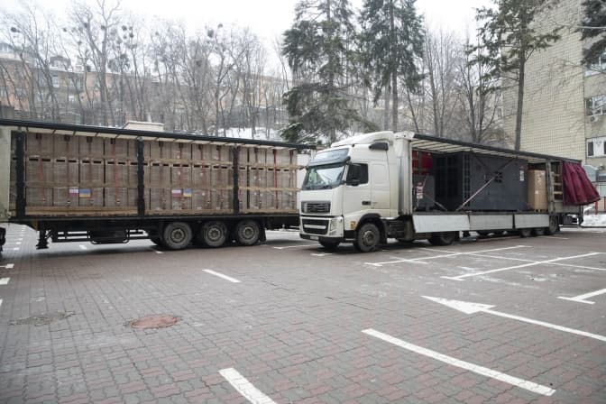 Київ отримав від Польщі 130 генераторів для підтримки критичної інфраструктури