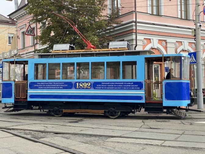 Історичною трамвайною лінією на Подолі курсуватиме ретро-трамвай М2-М 1892 року