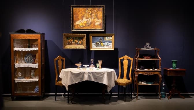 У Музеї історії Києва презентують унікальний виставковий проєкт «Історія у склі»