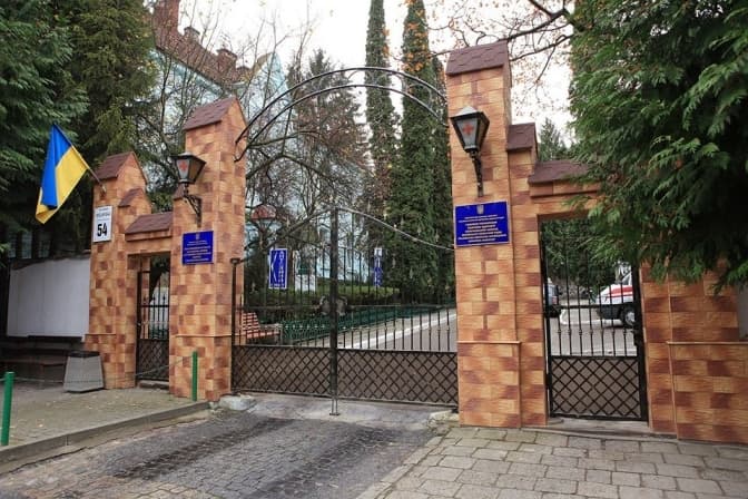 Лікарні першої хвилі на Львівщині забезпечені засобами індивідуального захисту на два тижні