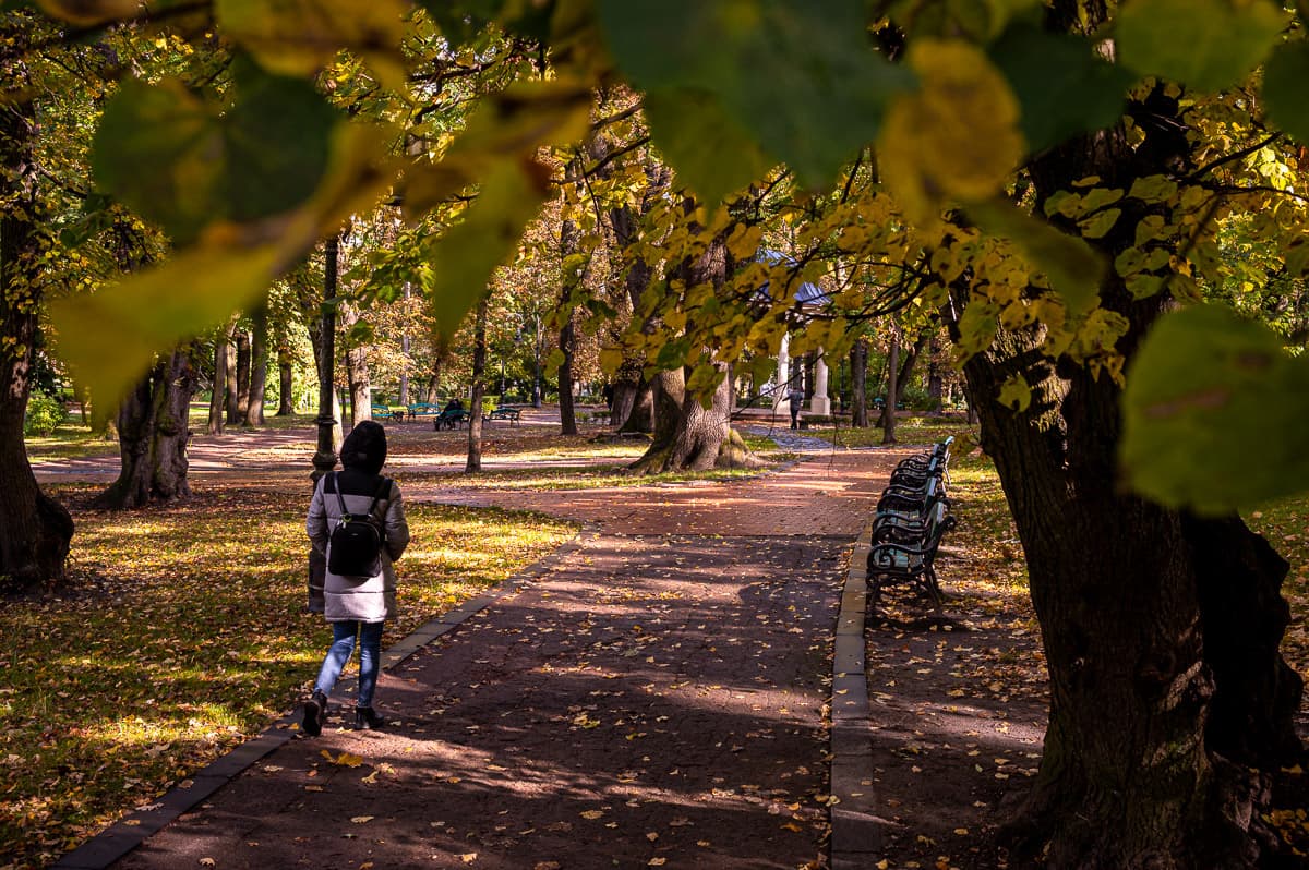 Якою буде погода у Львові в перші вихідні жовтня та коли чекати «бабиного літа»