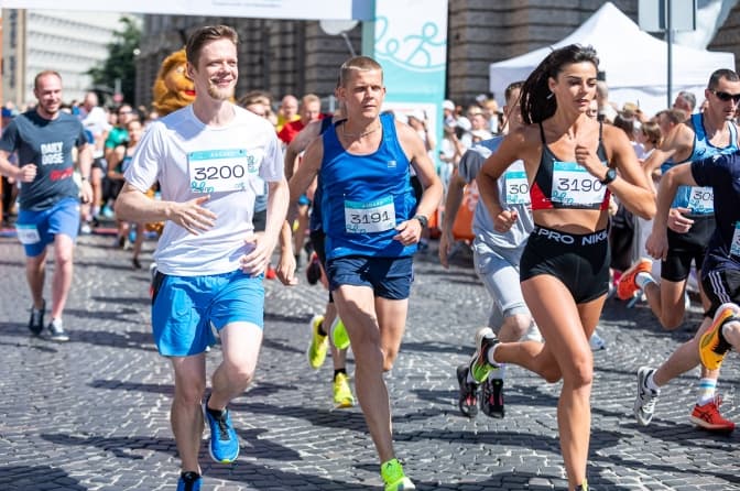 Сьогодні громадський транспорт у Львові курсуватиме зі змінами. Перелік