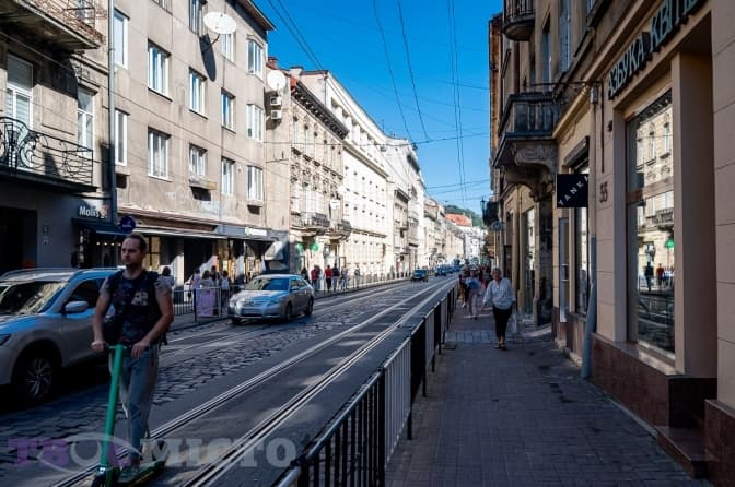 Частину вулиці Дорошенка у Львові хочуть зробити пішохідною