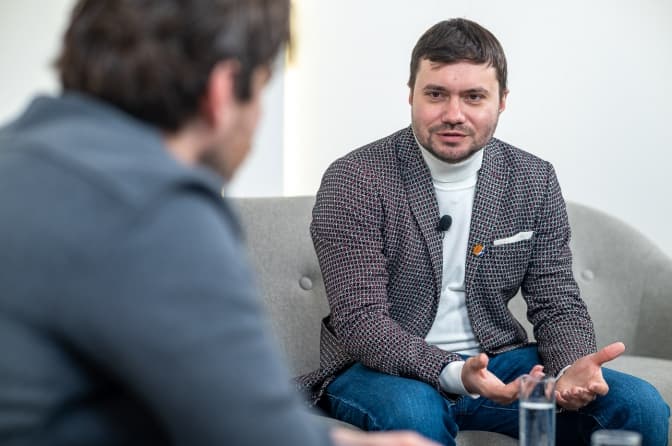 Ми зачитаємо ваше ім’я на виступі у Луганську і Севастополі. Роман Гапачило про «Наші без Раші»