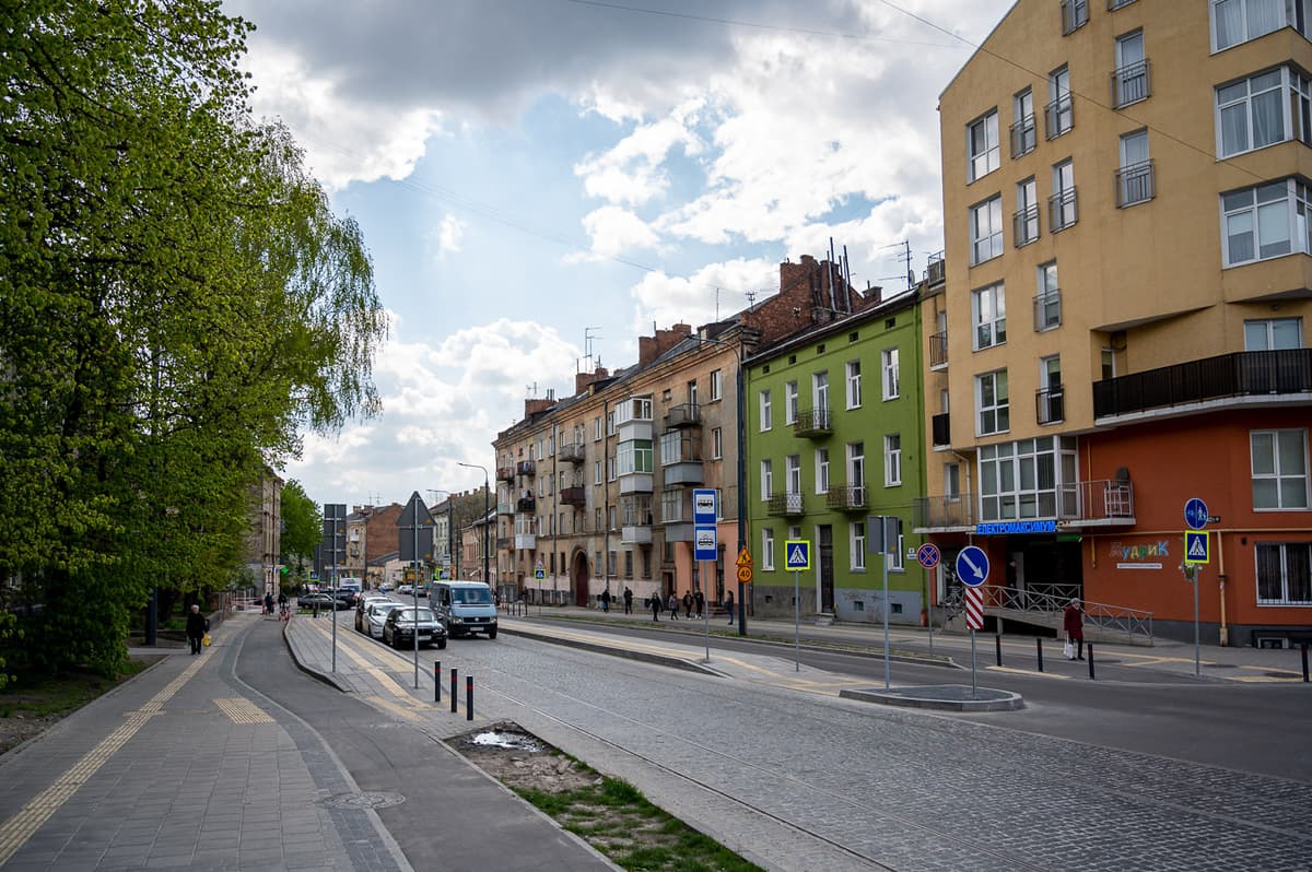 Скільки дерев висадять на вулиці Шевченка у Львові після реконструкції