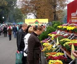 У Львові розпочався ярмарок «Львівський товаровиробник». Програма