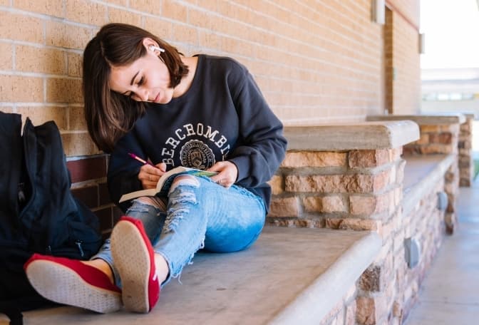 Із наступного року львівські студенти отримуватимуть підвищені стипендії