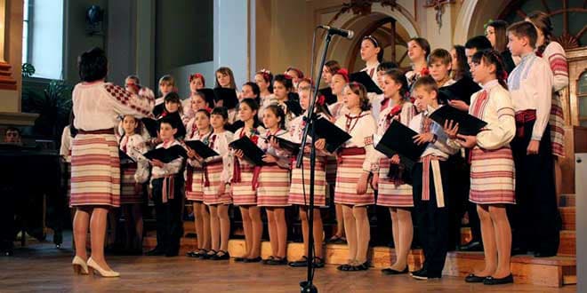 У Львові понад 20 молодіжних хорів співатимуть патріотичні пісні