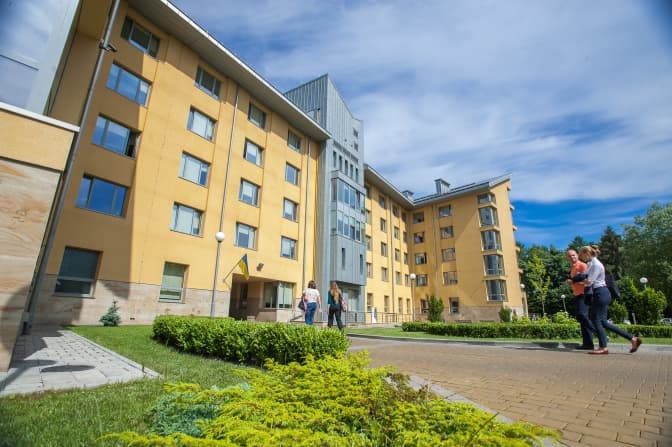 УКУ готовий надавати гуртожиток для проживання лікарів
