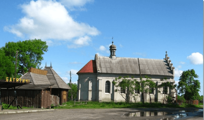 Куди поїхати на вихідні: село, що годувало медом Львів і Жовкву