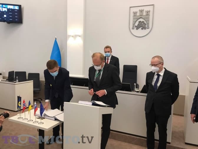 У Львові підписали контракт про будівництво біогазової станції на очисних спорудах