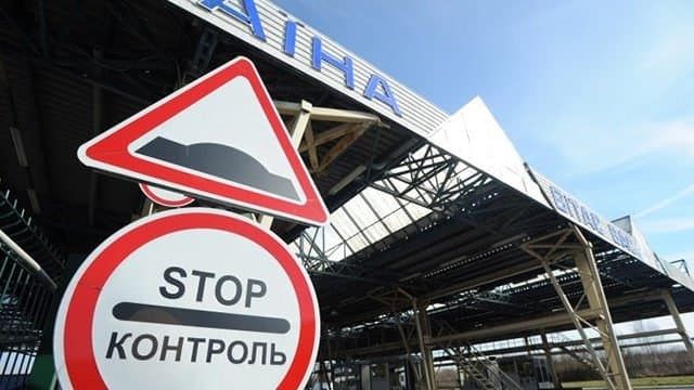 Україна та Польща домовились спростити перетин кордону між країнами