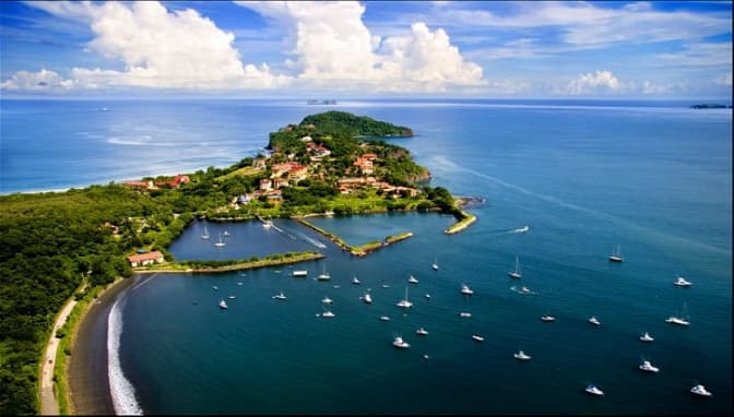 Українці можуть їхати до Коста-Рики без візи на 90 днів