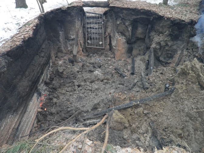 Неподалік Львова згорів музей-криївка УПА. Фото