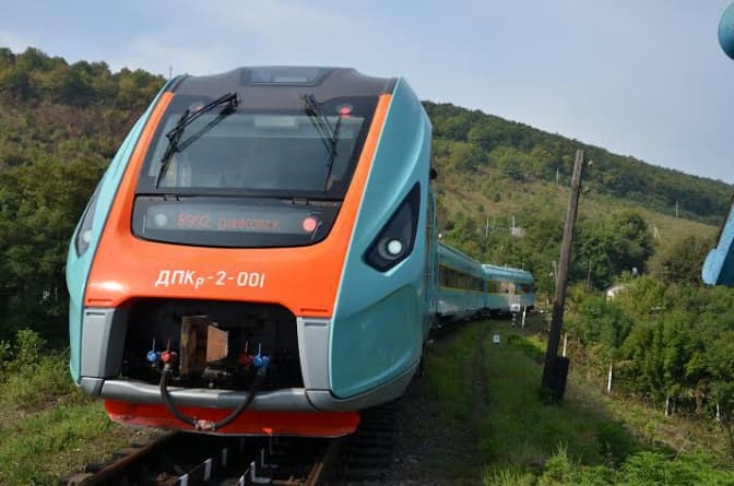 На Львівській залізниці випробували український аналог Hyundai