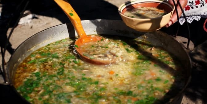 Львів'ян запрошують у парк «Знесіння» на благодійний куліш