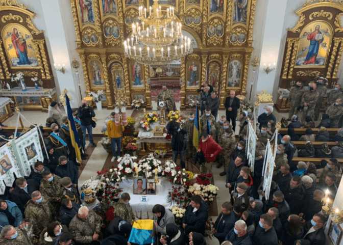 Львівщина прощається із курсантом, який помер у лікарні після авіакатастрофи АН-26