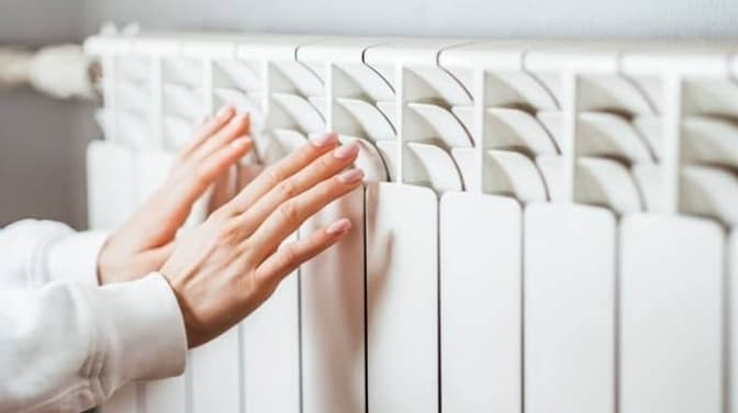 Без опалення в Києві залишаються 127 будинків, екстрені відключення тривають