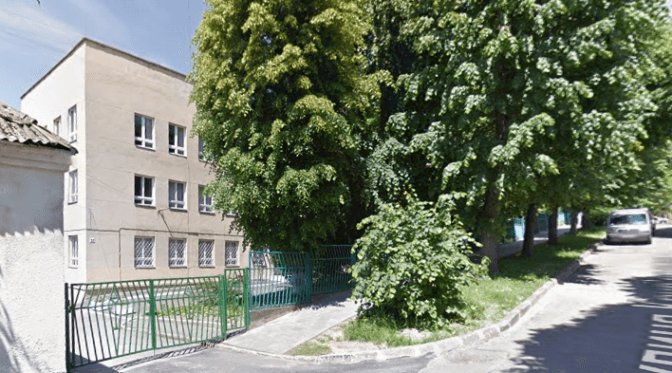 У Львівському обласному лабцентрі – спалах Covid-19