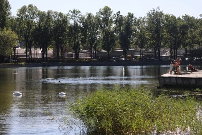 Як у Львові може змінитися Левандівське озеро. Візуалізація