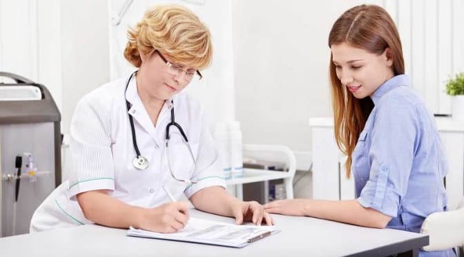 Пацієнти, які не укладуть декларації, самостійно платитимуть за медпослуги