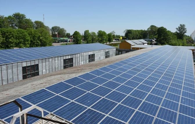 На Львівщині відкрили дахову електростанцію за понад 14 млн гривень. Фото