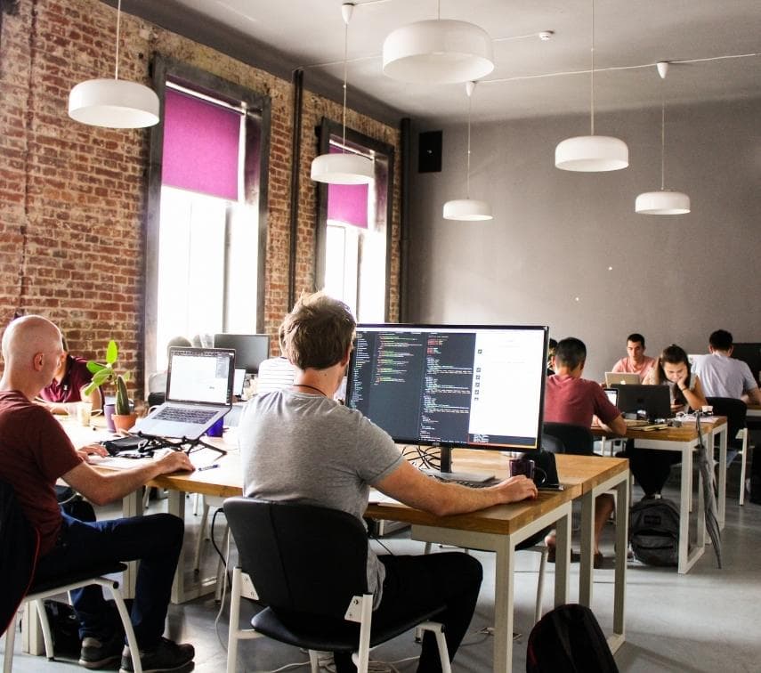 Де у Львові можна попрацювати під час відключень світла: перелік коворкінгів