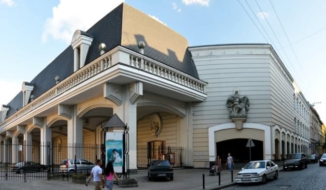 Львівська прокуратура вимагає розірвати договір оренди 423,2 кв. м у Палаці мистецтв