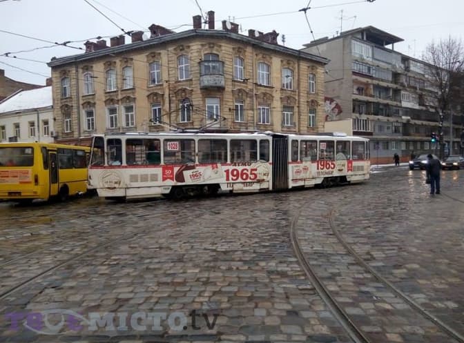 Ситуація на дорогах Львова: затор біля СБУ